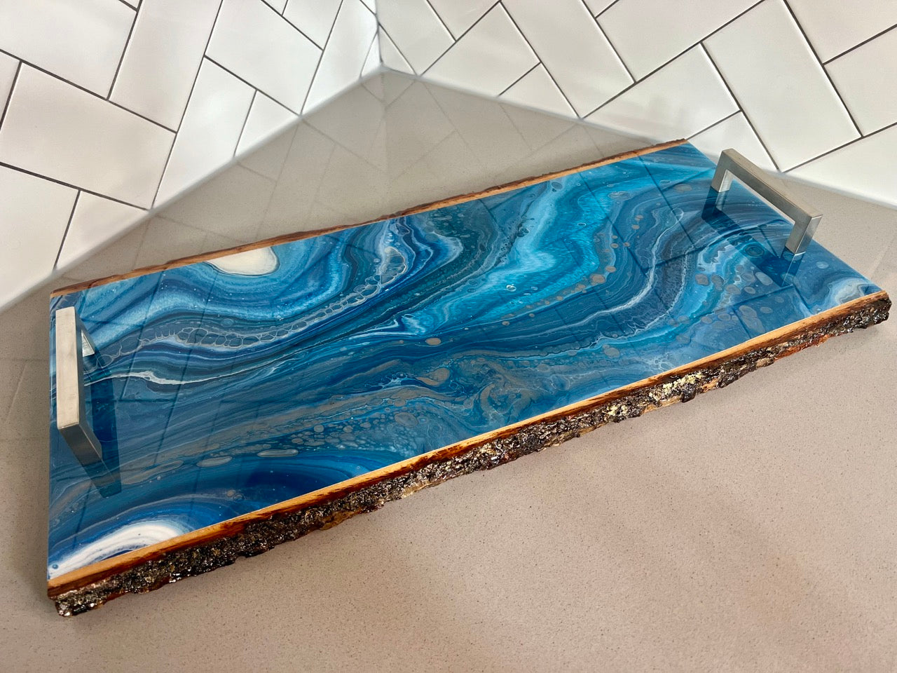 Live Edge 1